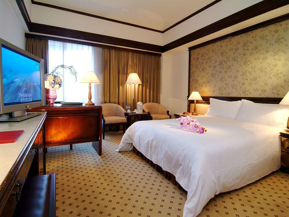 גאושיונג King'S Town Hotel מראה חיצוני תמונה