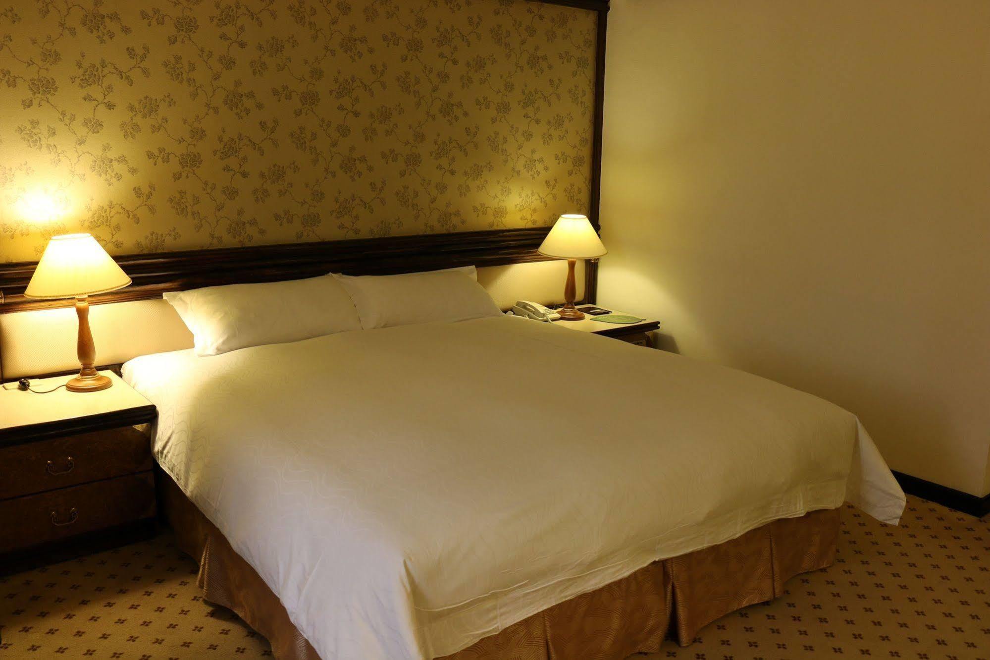 גאושיונג King'S Town Hotel מראה חיצוני תמונה