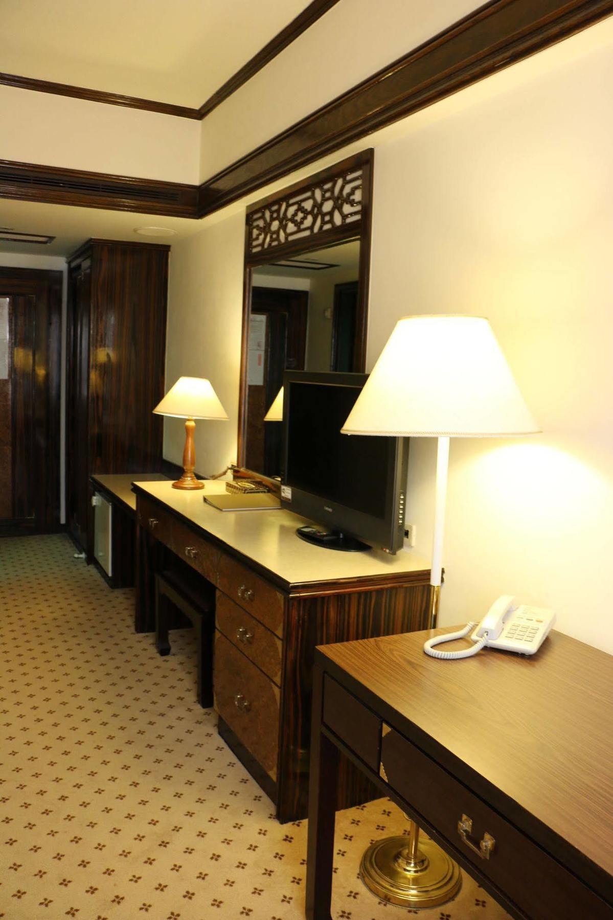 גאושיונג King'S Town Hotel מראה חיצוני תמונה