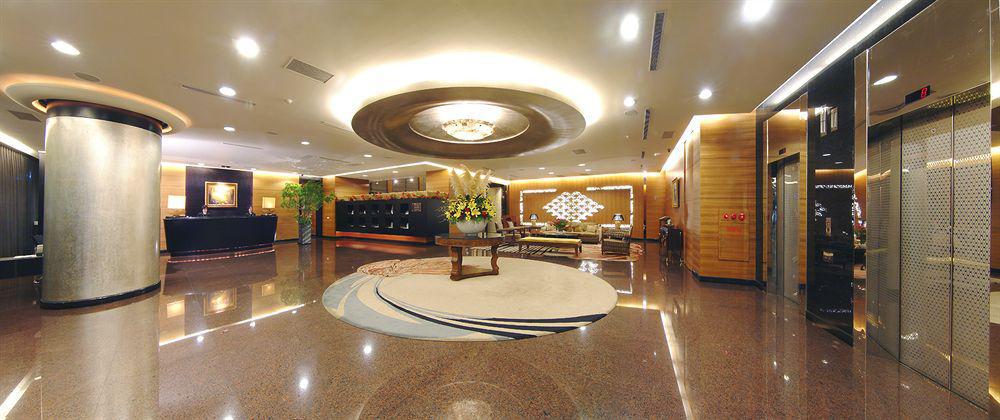 גאושיונג King'S Town Hotel מראה חיצוני תמונה